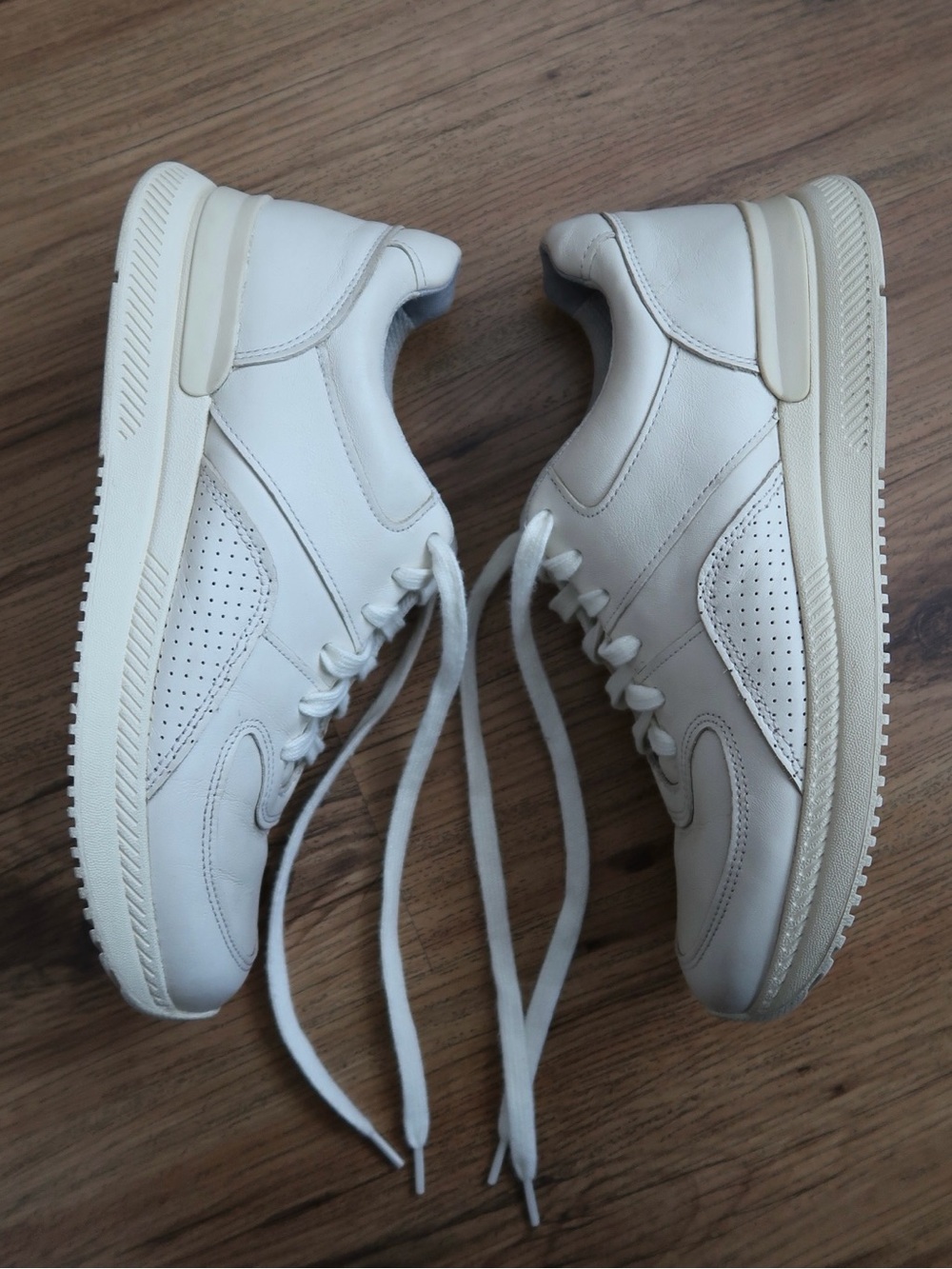 Everlane The Trainer Off-White Leather Sneakers US 9
